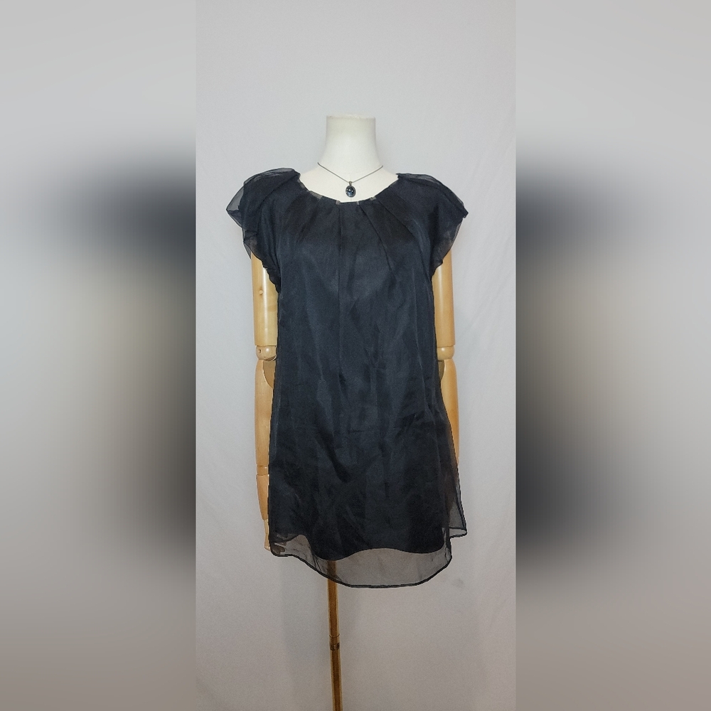 Diane Von Furstenburg Black Sheer Silk Top, Size 8
